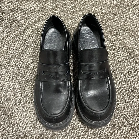 Vagabond Loafers - Picture 2 of 6